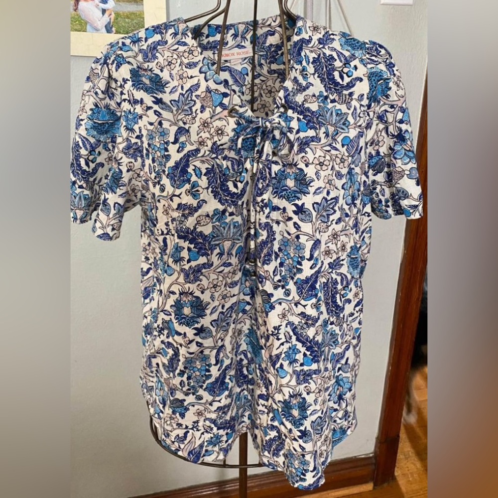 Knox Rose top